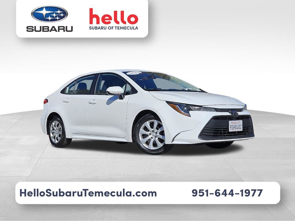 Used 2025 Toyota Corolla LE image 1