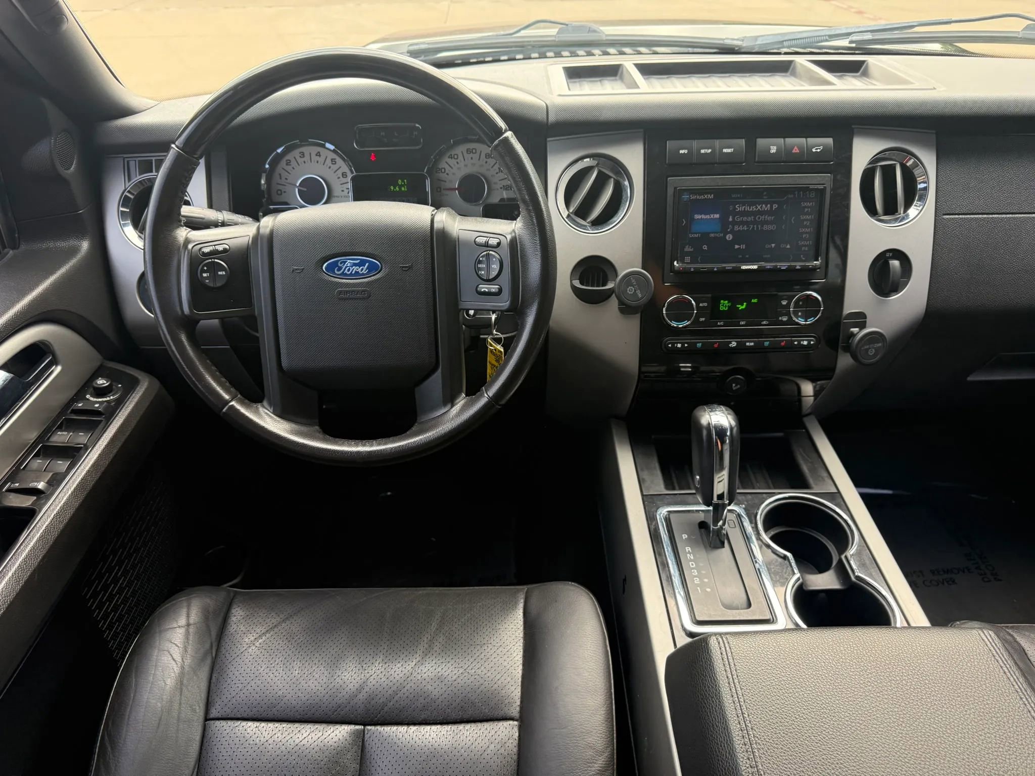 Used 2014 Ford Expedition Limited image 14