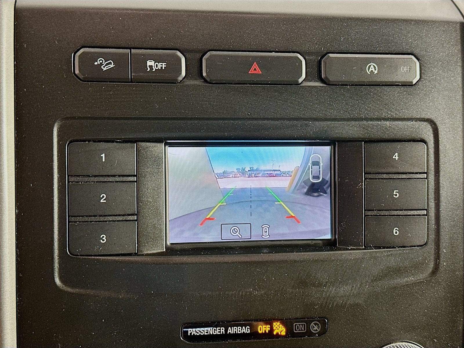 Used 2018 Ford Expedition XLT AWD/4WD image 13