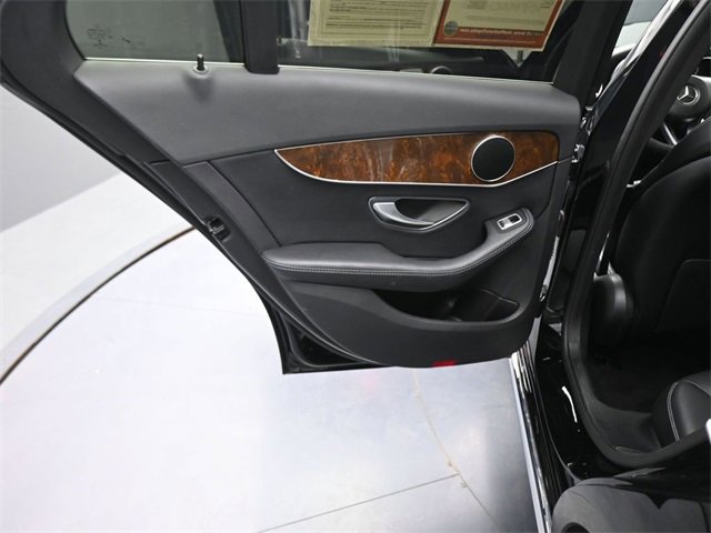 Used 2017 Mercedes-Benz C 300 4MATIC Sedan image 15