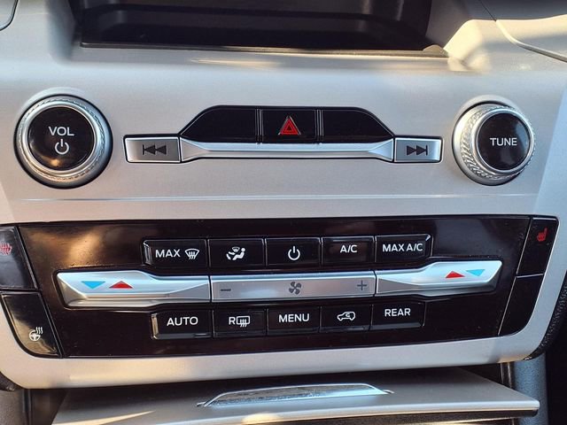 Certified 2024 Ford Explorer XLT w/ Equipment Group 202A image 15