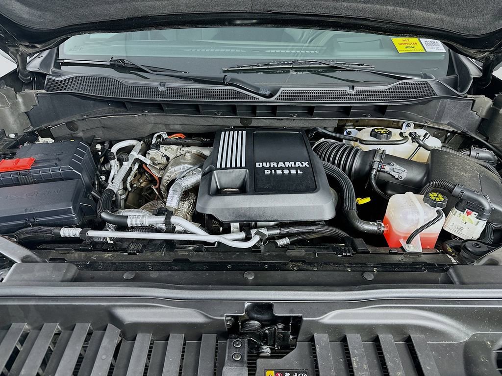 Used 2025 Chevrolet Silverado 1500 ZR2 w/ Technology Package image 33