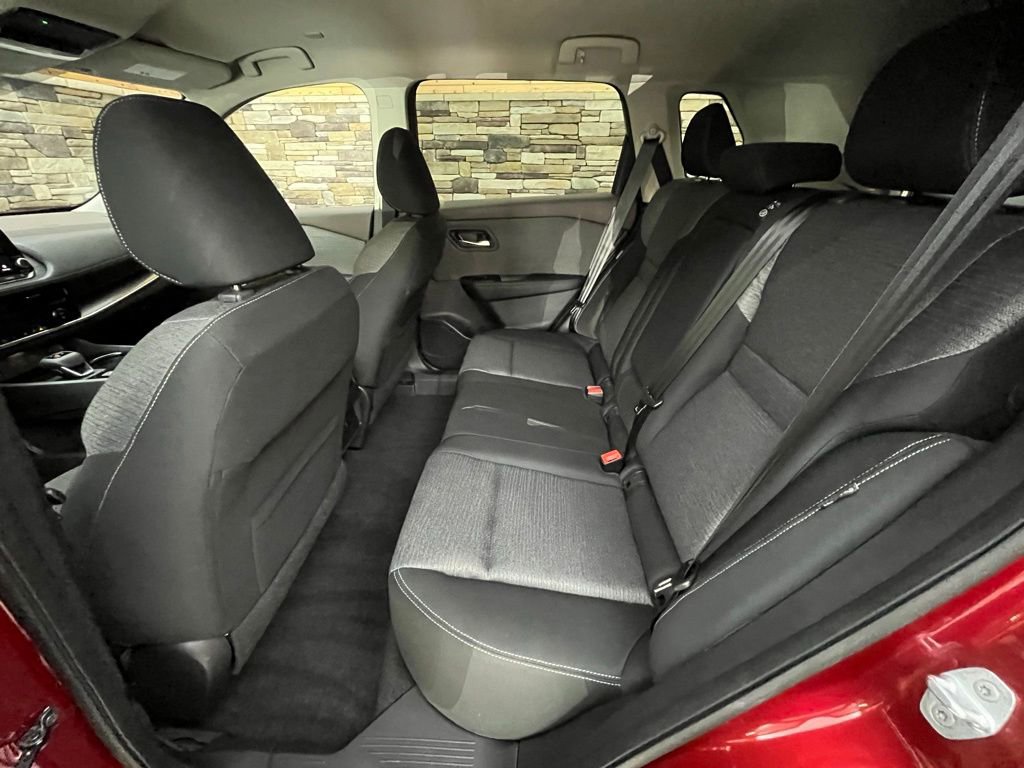 Used 2022 Nissan Rogue SV AWD/4WD image 31