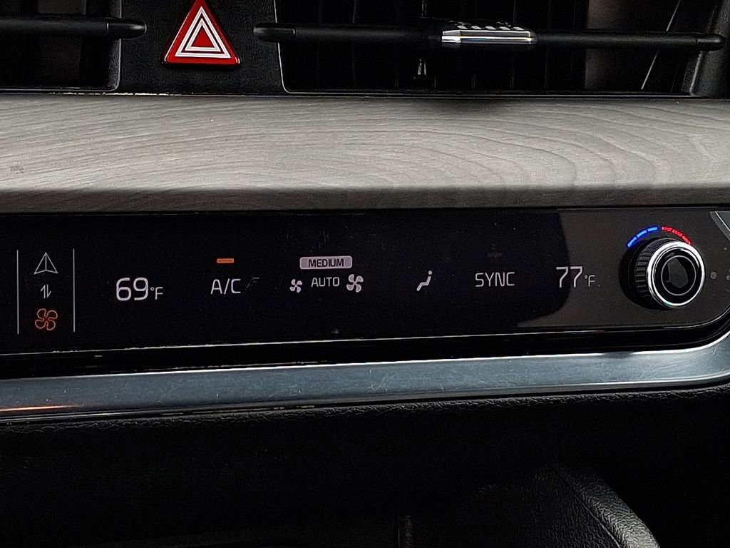 Certified 2023 Kia Sportage X-Line image 21