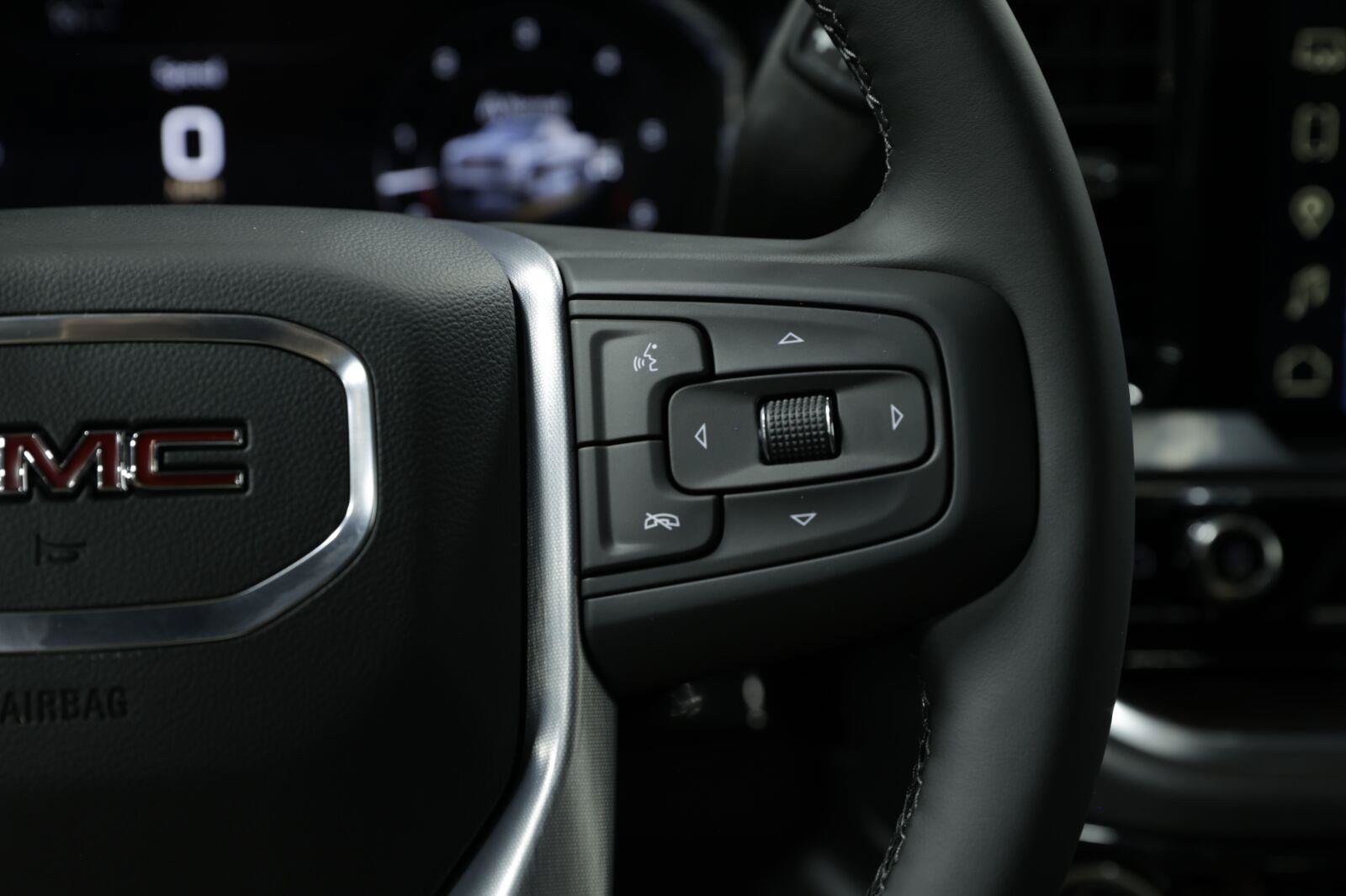 New 2026 GMC Sierra 1500 SLT AWD/4WD image 38