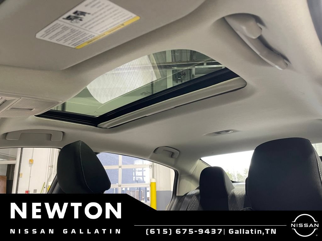 New 2026 Nissan Sentra SV w/ SV Convenience Package FWD image 17