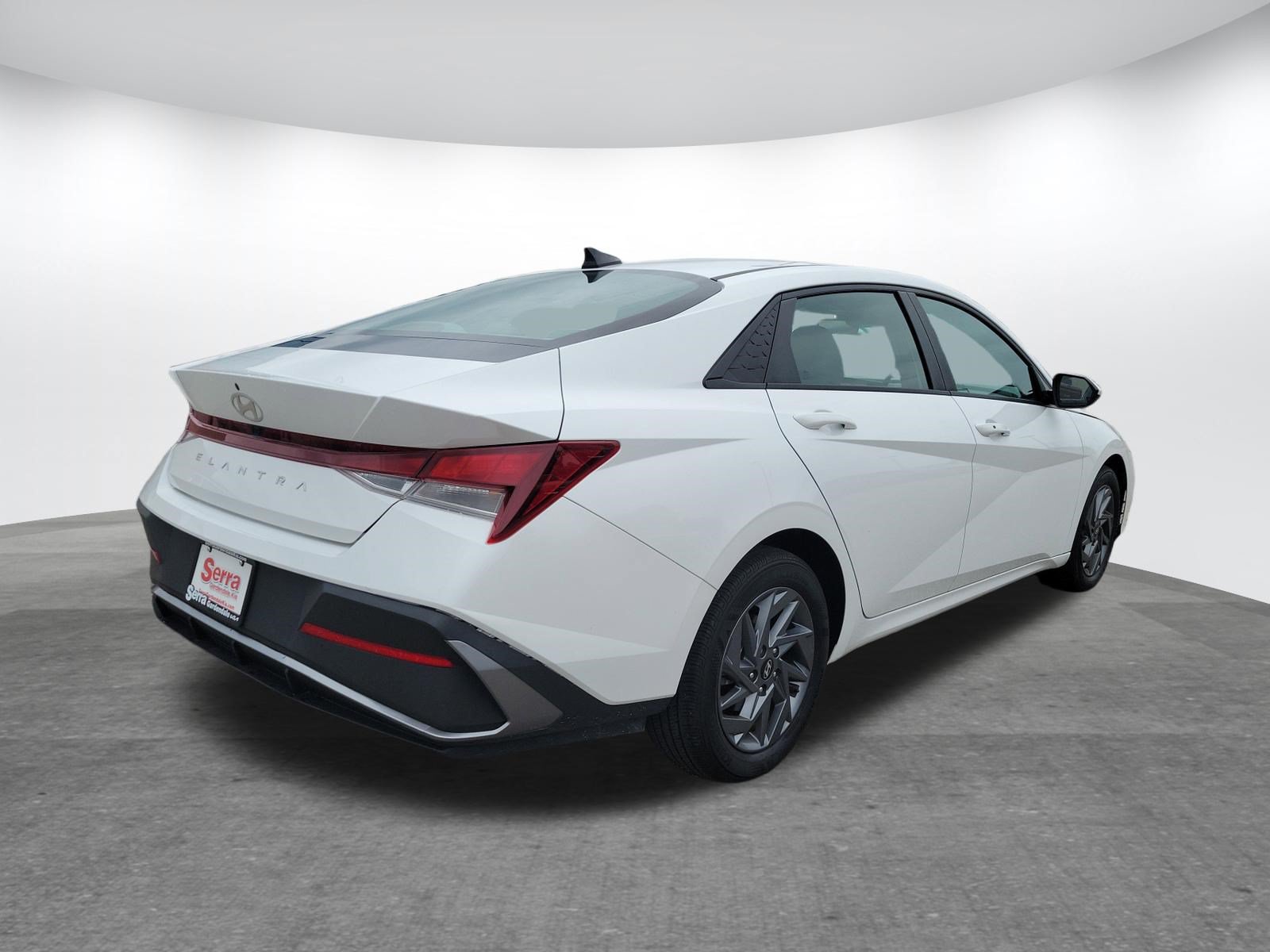 Used 2024 Hyundai Elantra SEL FWD image 20