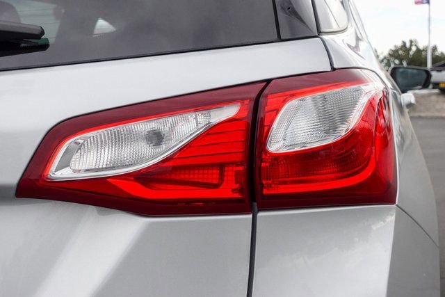 Used 2021 Chevrolet Equinox LT image 8