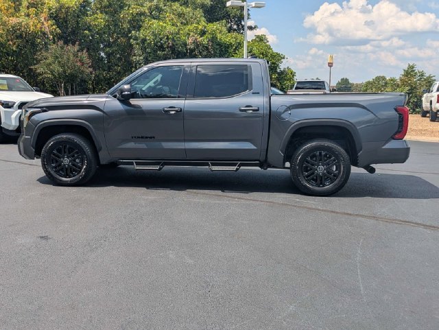 Used 2023 Toyota Tundra SR5 w/ SR5 Premium Package AWD/4WD image 7