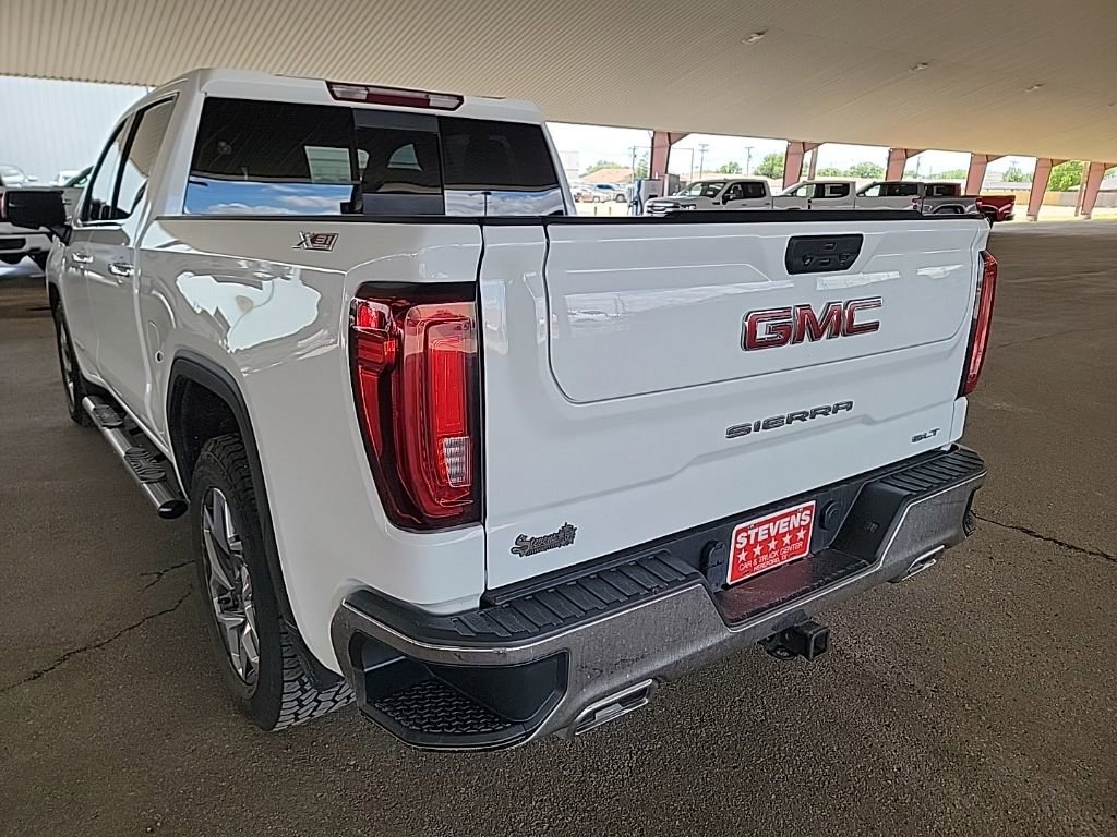 Used 2022 GMC Sierra 1500 SLT w/ SLT Convenience Package AWD/4WD image 10