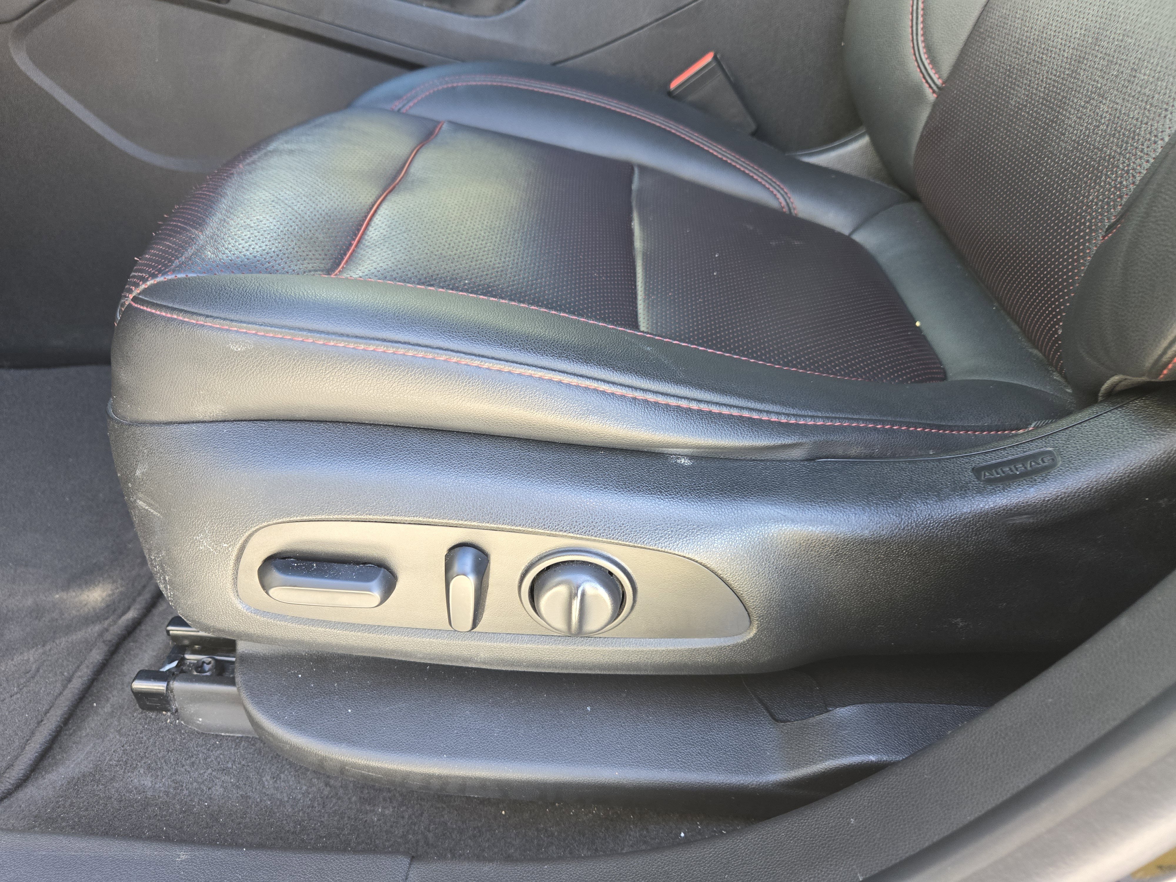 Used 2021 Chevrolet Blazer RS image 27