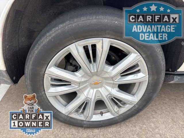 Used 2024 Chevrolet Suburban High Country image 10