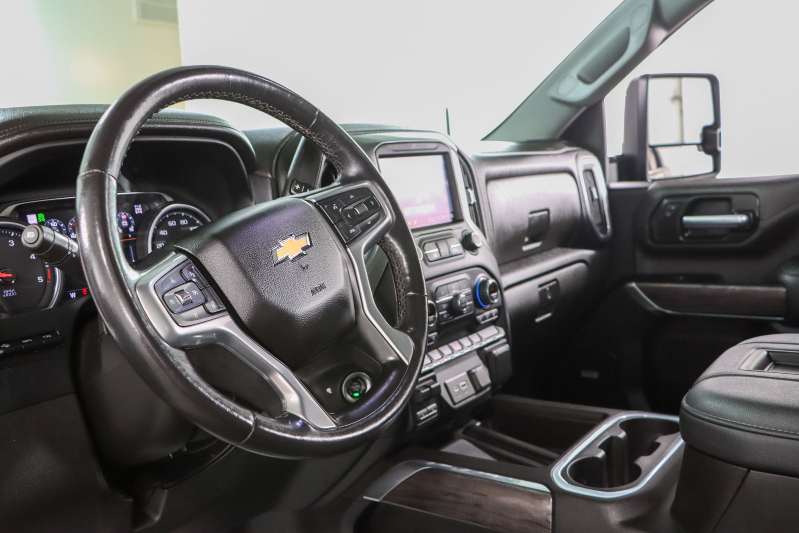 Used 2022 Chevrolet Silverado 2500 LTZ w/ Z71 Chrome Sport Edition AWD/4WD image 27