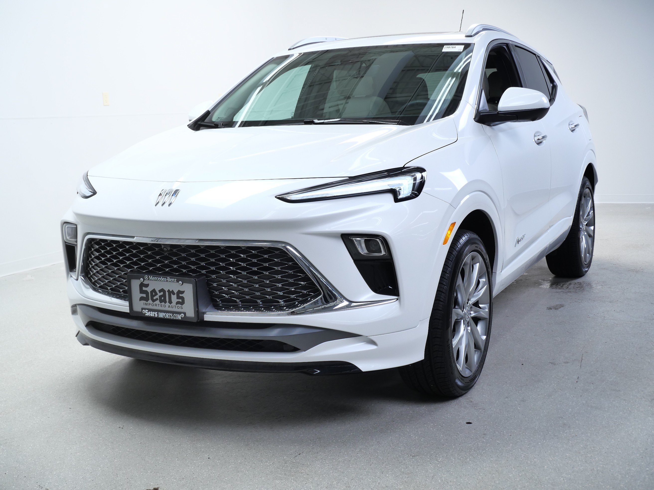 Used 2025 Buick Encore GX Avenir w/ Avenir Technology Package AWD/4WD image 12
