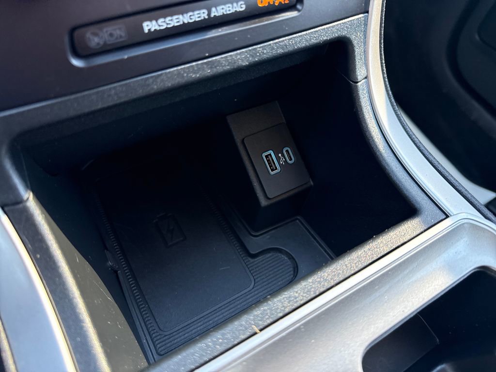Used 2024 Ford Edge SEL w/ Convenience Package image 37