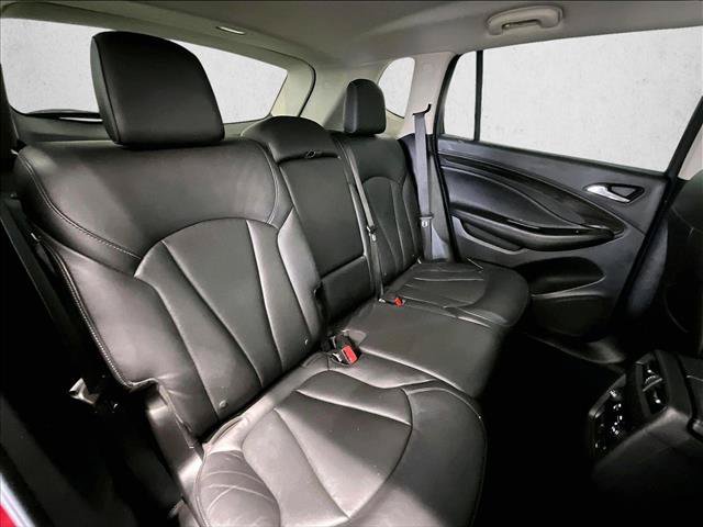 Used 2019 Buick Envision Essence FWD image 29