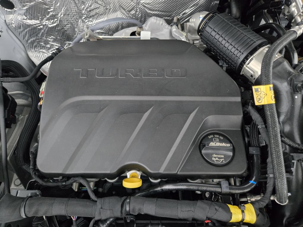 New 2026 Chevrolet Trax RS w/ Driver Confidence Package FWD image 35