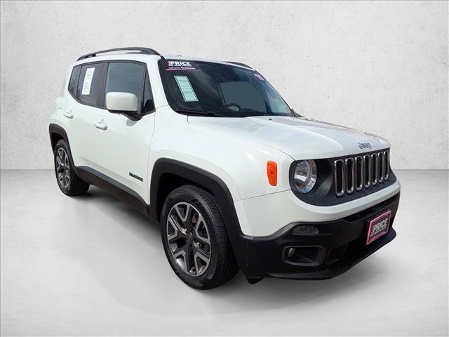Used 2015 Jeep Renegade Latitude w/ Cold Weather Group image 3