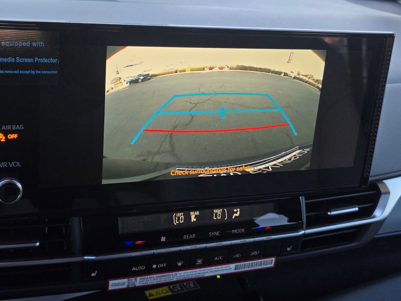 Certified 2026 Toyota Sienna XLE FWD image 15