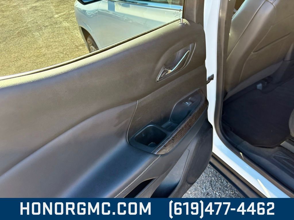 Used 2023 GMC Acadia Denali image 19