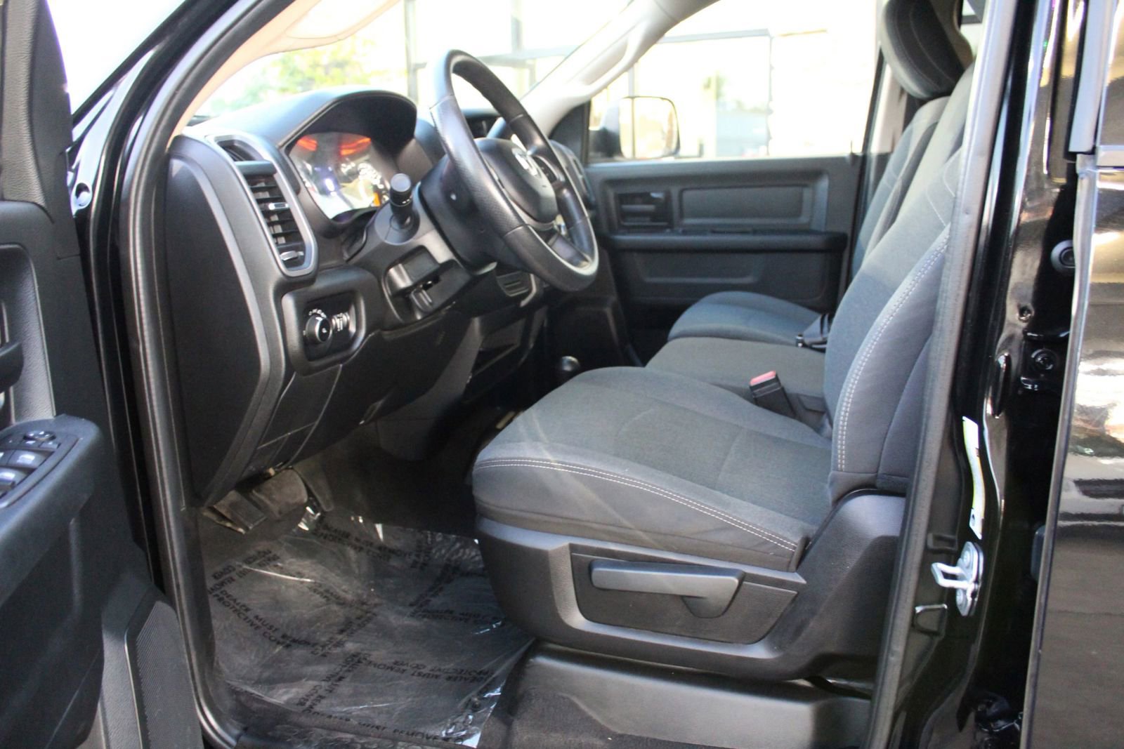 Used 2020 RAM 3500 Tradesman AWD/4WD image 9