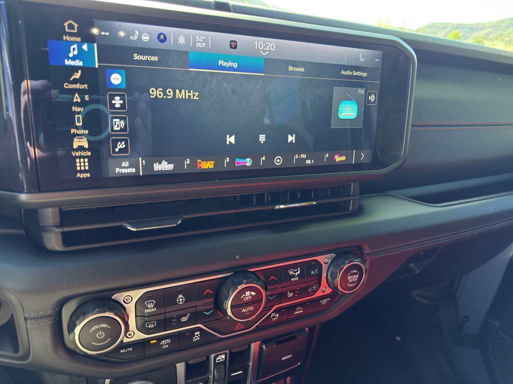 Certified 2024 Jeep Wrangler Unlimited Rubicon 392 image 16