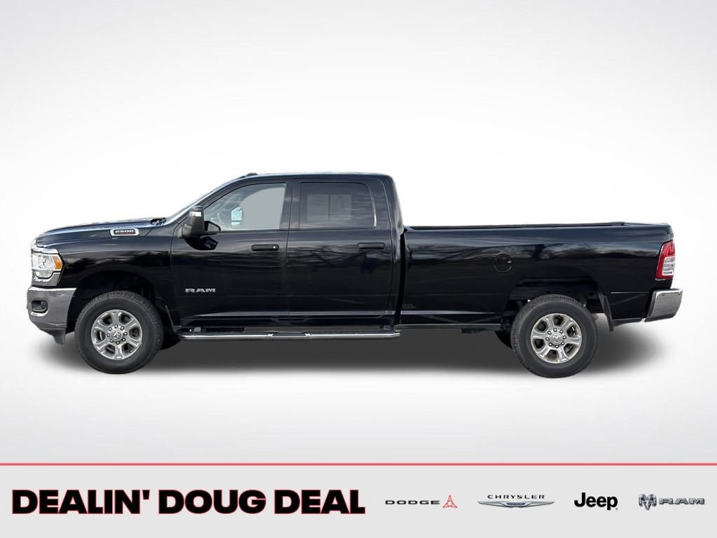 Used 2024 RAM 2500 Big Horn video 3