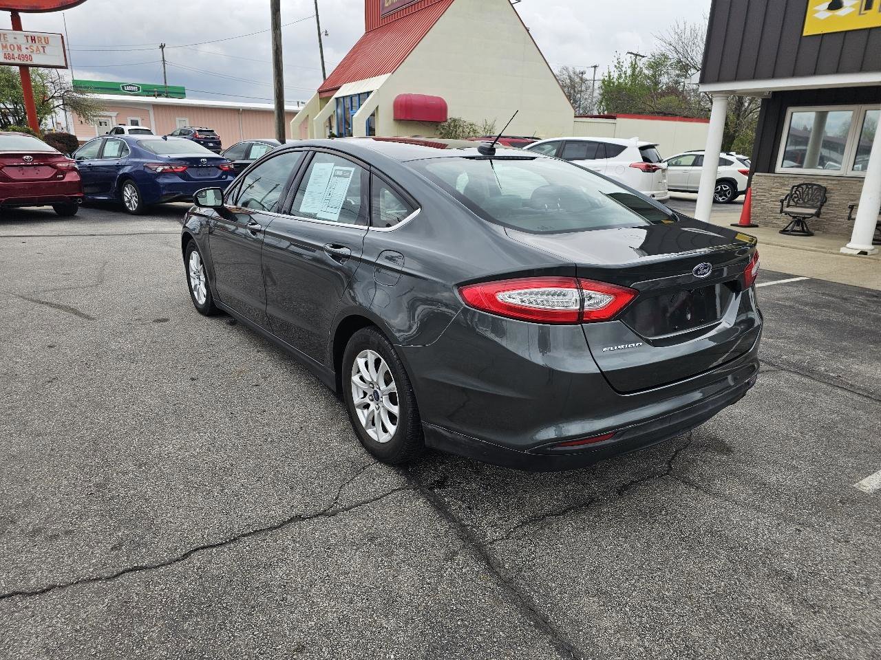 Used 2015 Ford Fusion S FWD image 8