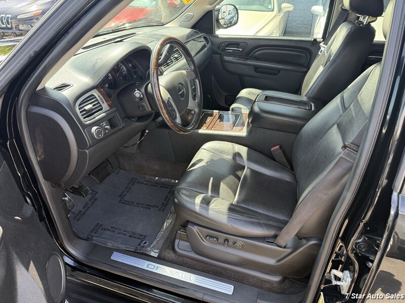 Used 2014 GMC Yukon XL Denali AWD/4WD image 11