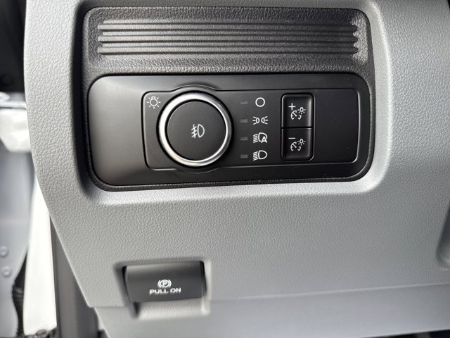 New 2025 Ford F350 XL w/ XL Chrome Package image 20