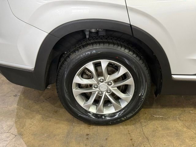 Used 2019 Hyundai Santa Fe SEL w/ Cargo Package FWD image 6