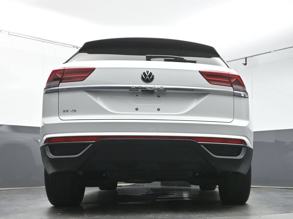 Used 2021 Volkswagen Atlas Cross Sport SE FWD image 37