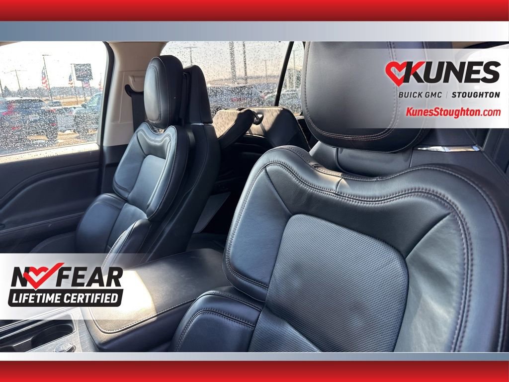 Used 2020 Lincoln Aviator Reserve w/ Equipment Group 202A image 25