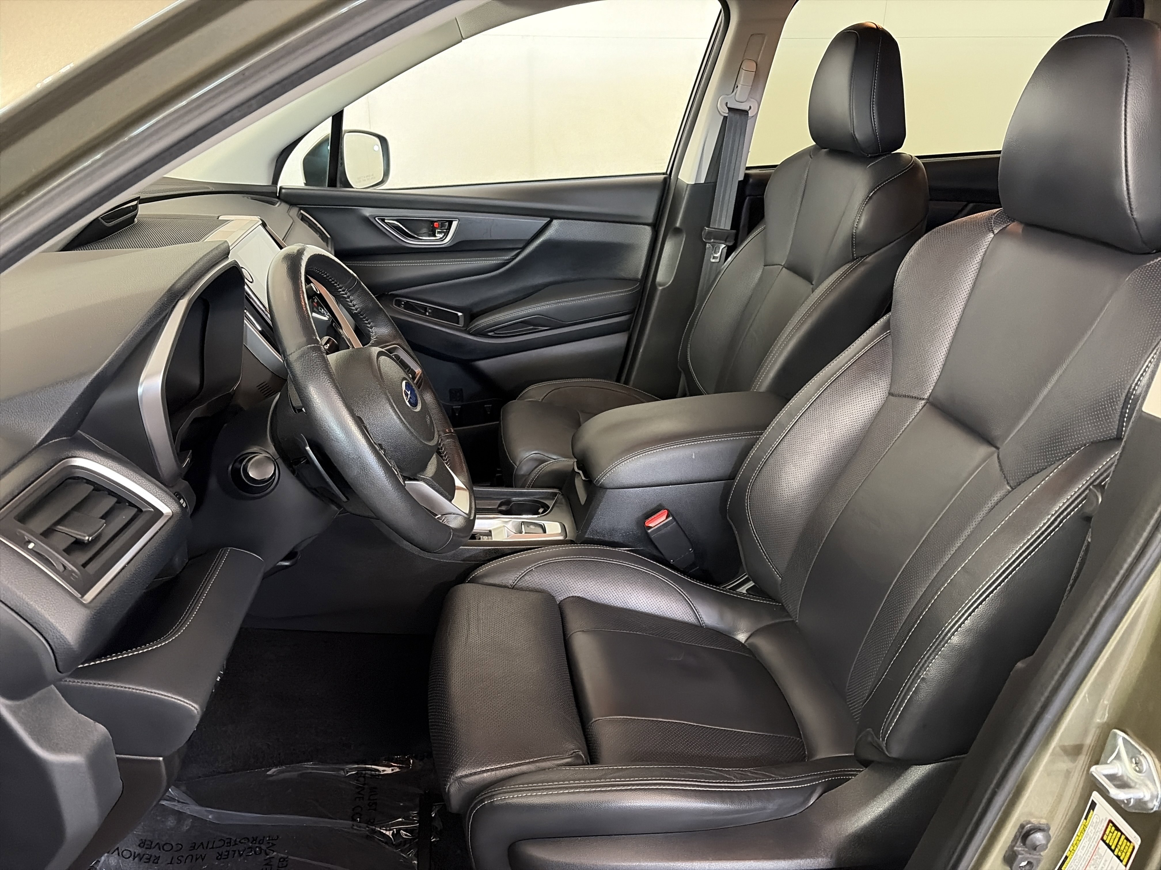 Certified 2023 Subaru Ascent Limited w/ Technology Package image 12