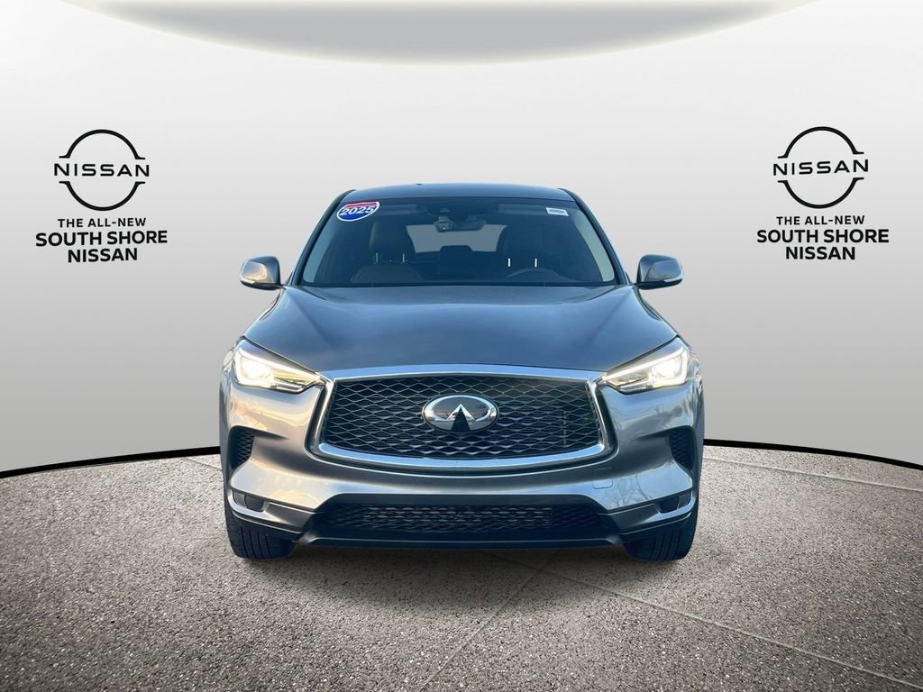 Used 2025 INFINITI QX50 Pure AWD/4WD image 2