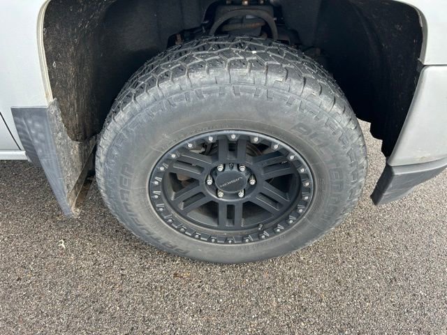 Used 2016 Chevrolet Silverado 1500 LT w/ All Star Edition image 12