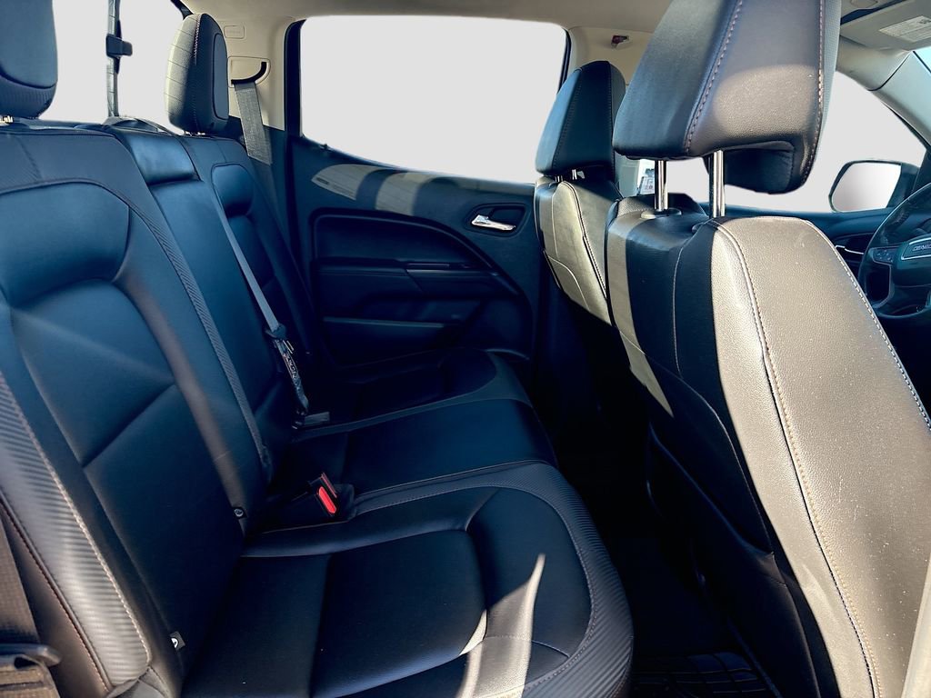 Used 2022 GMC Canyon AT4 w/ Trailering Package image 27