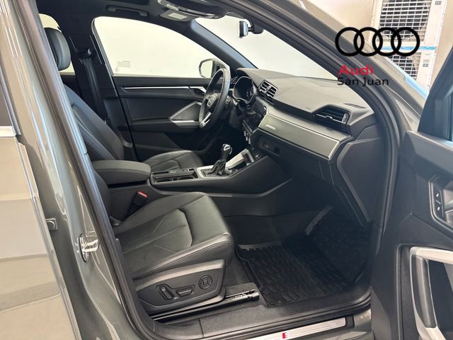 Certified 2025 Audi Q3 2.0T Premium w/ Convenience Package image 39