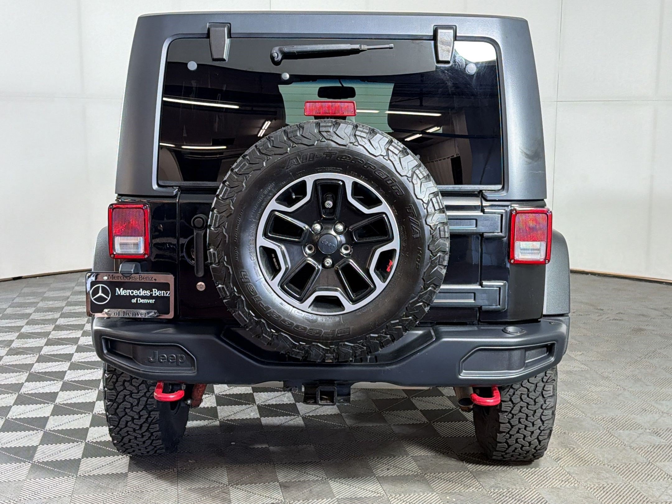 Used 2017 Jeep Wrangler Unlimited Rubicon AWD/4WD image 10