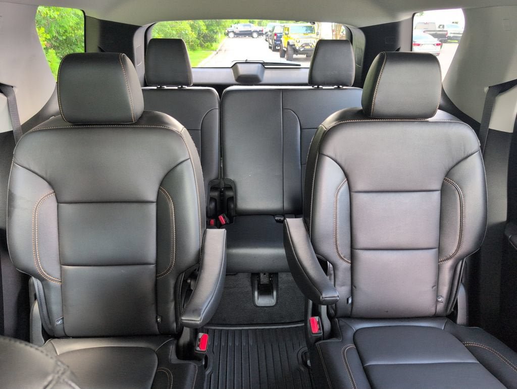 Used 2019 Chevrolet Traverse RS FWD image 30