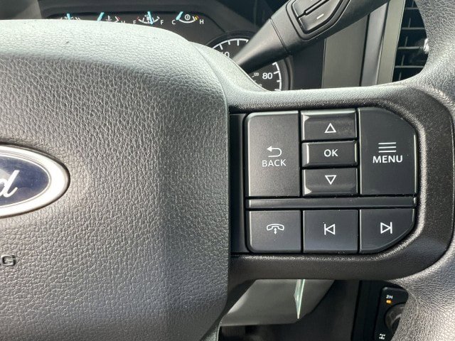 Used 2023 Ford F350 XLT w/ 360-Degree Camera Package AWD/4WD image 17