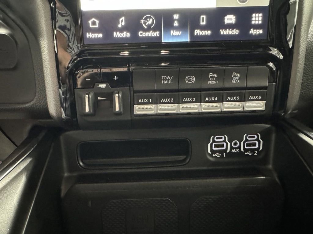 New 2024 RAM 2500 Laramie w/ Night Edition image 34