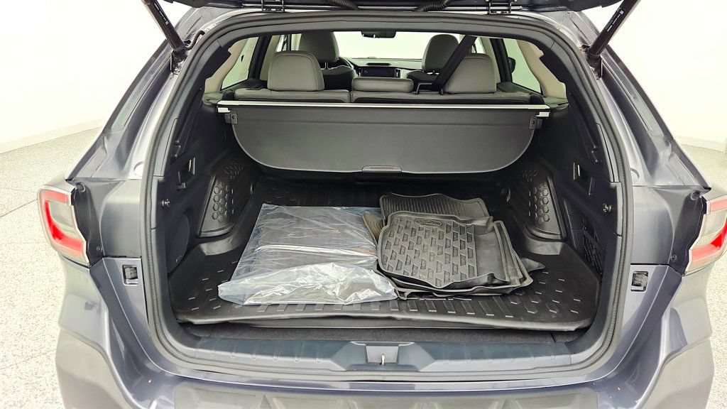 Used 2022 Subaru Outback Limited AWD/4WD image 23
