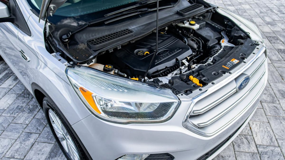 Used 2017 Ford Escape SE FWD image 41