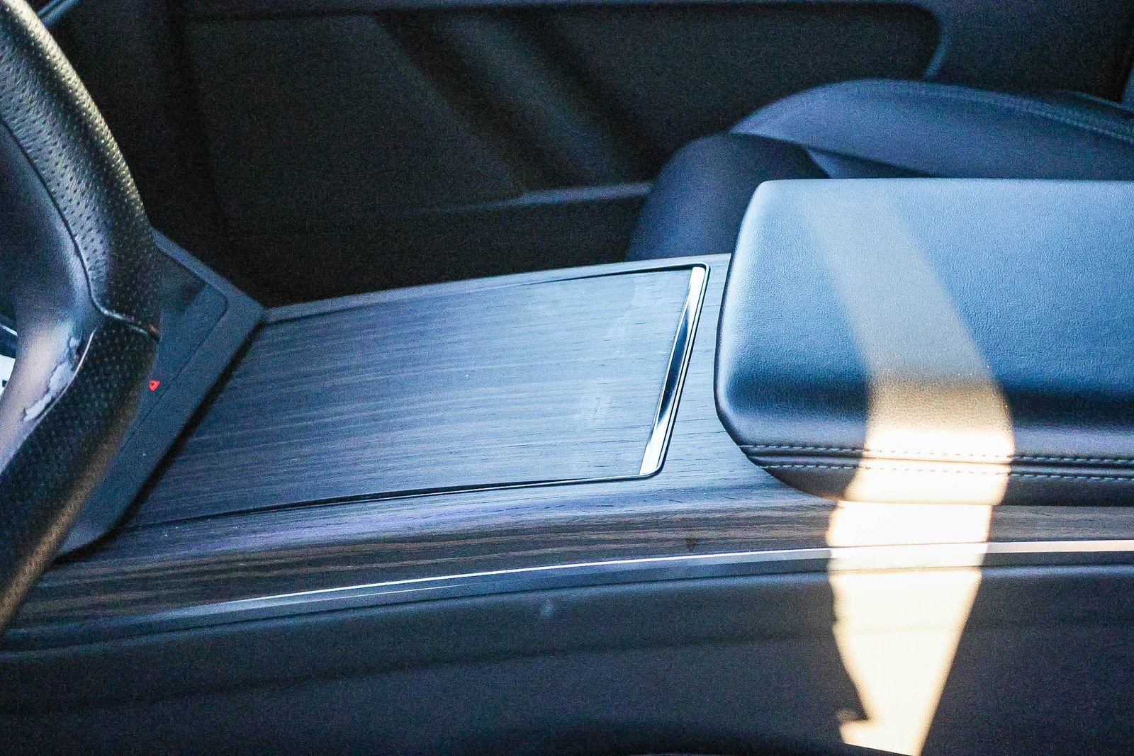 Used 2023 Tesla Model X image 30