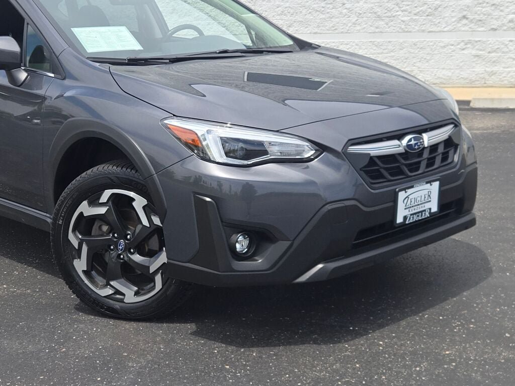 Used 2023 Subaru Crosstrek 2.5i Limited AWD/4WD image 2