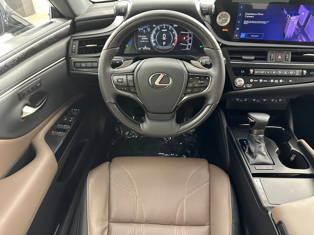 Used 2023 Lexus ES 350 w/ Accessory Package (Z1) FWD image 29