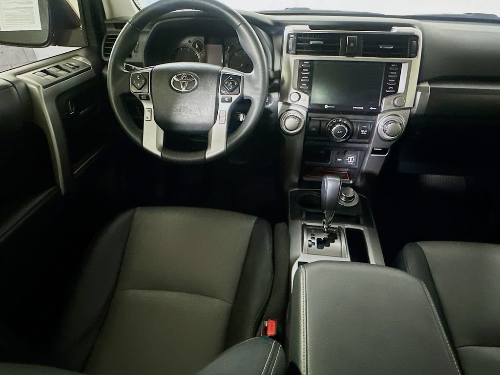 Used 2022 Toyota 4Runner SR5 Premium AWD/4WD image 17