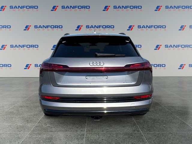 Used 2021 Audi e-tron Premium w/ Convenience Plus Package AWD/4WD image 4