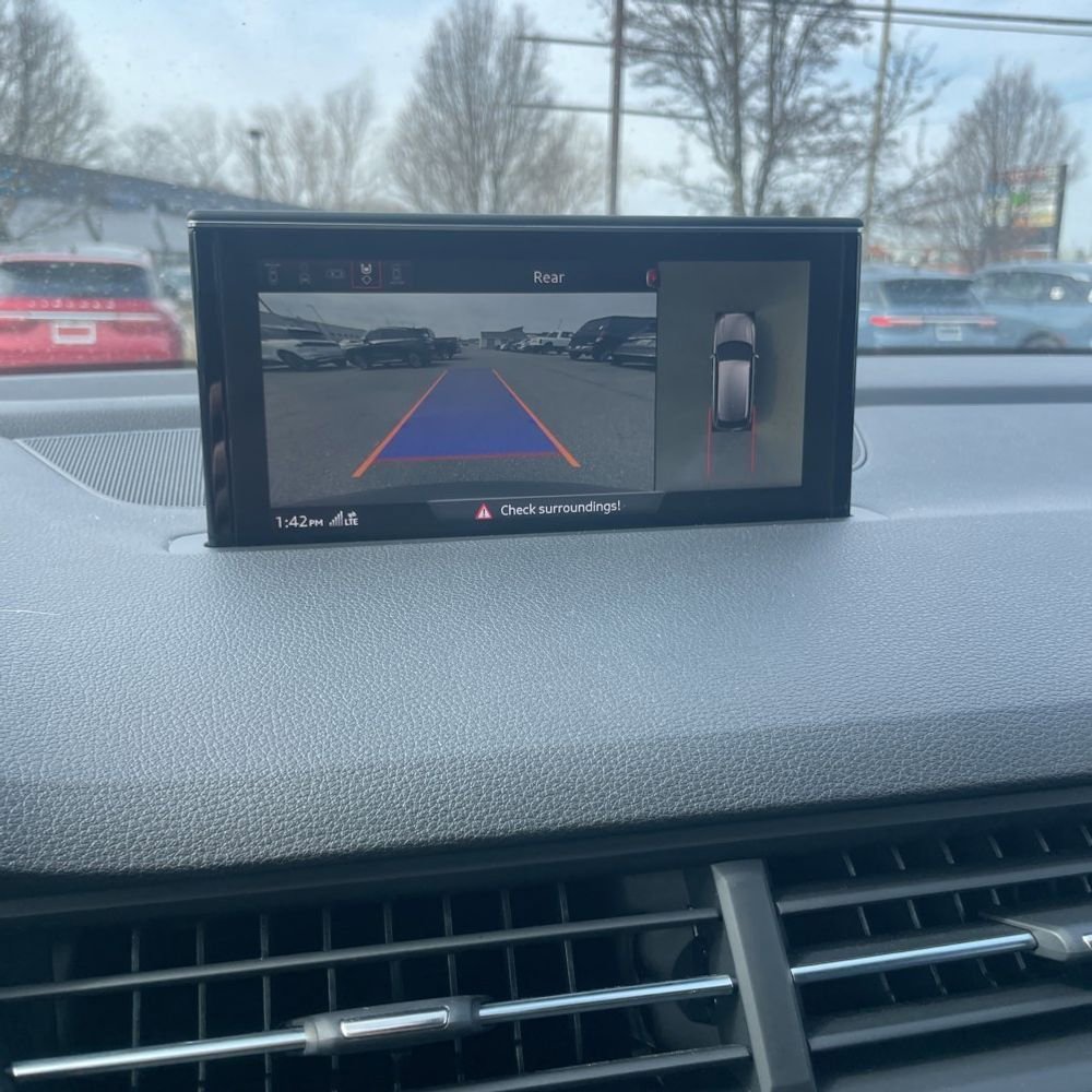 Used 2017 Audi Q7 3.0T Premium Plus w/ Premium Plus Package image 12